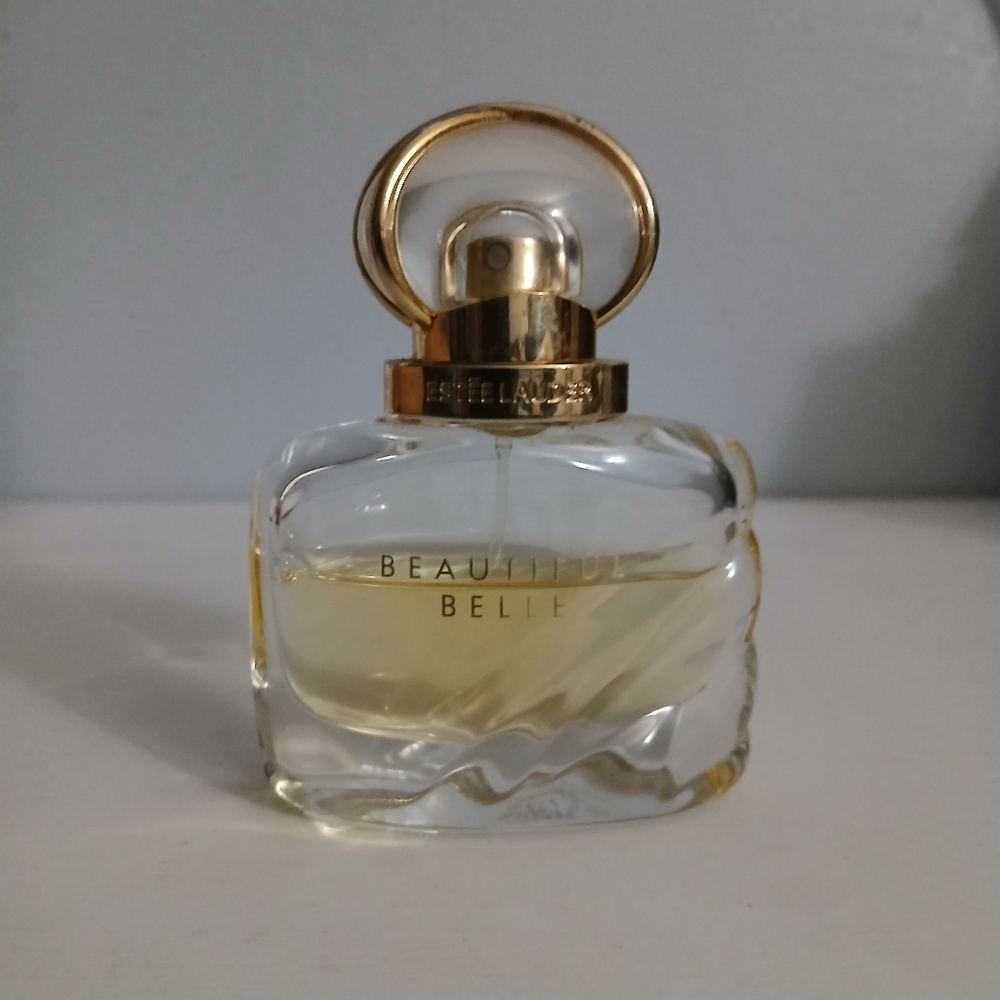 Estee Lauder Beautiful Belle Perfume with Gold Accents